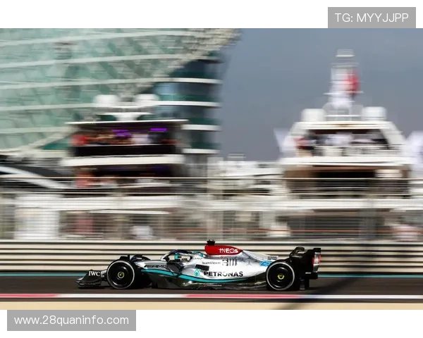 梅赛德斯新赛季策略调整引发F1车队间激烈竞争风云