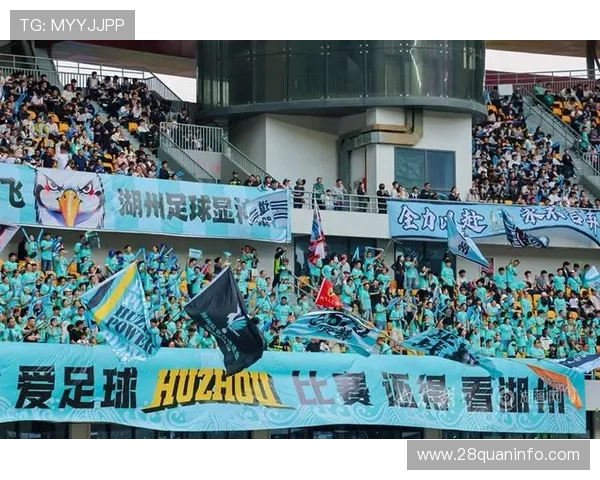 粤超激战连场升级 广州足球赛事精彩纷呈 球队争夺白热化进入决胜阶段